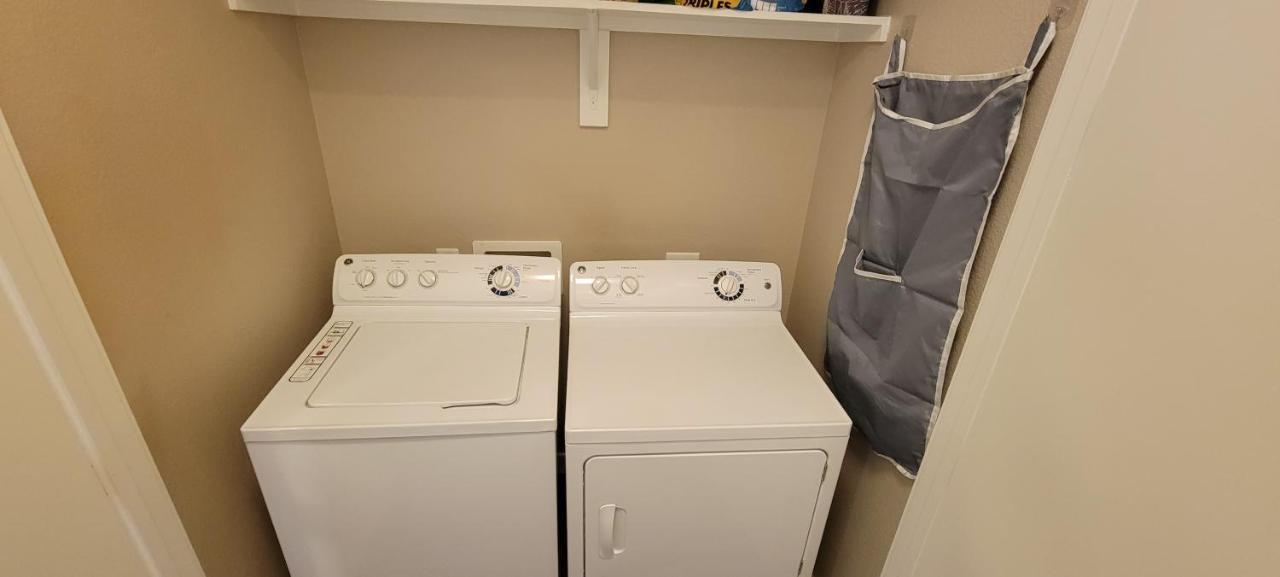 Luxury 1Br Condo Wbalcony - Galleriariver Oak ヒューストン エクステリア 写真